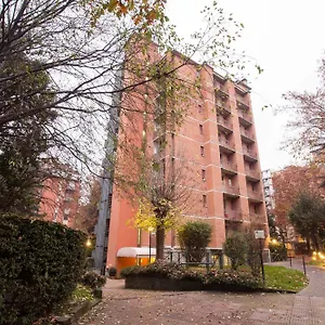 Ih Argonne Park Hotel apartamentowy