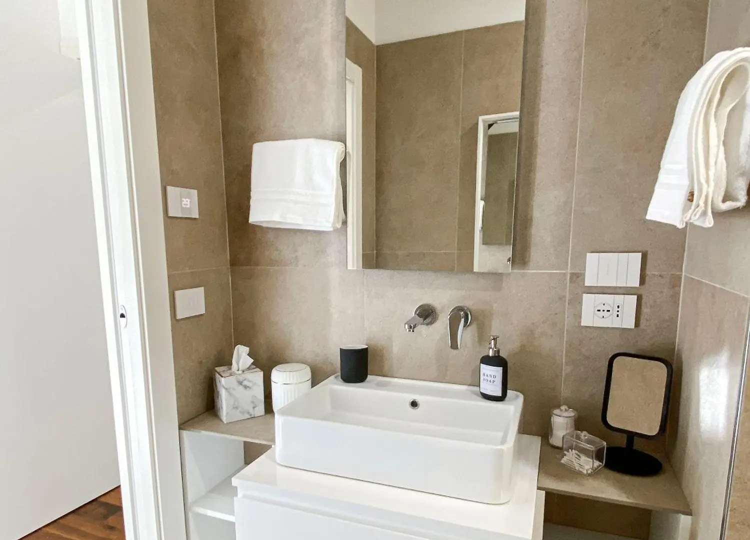 Corti Segrete - Milano Centro Aparthotel