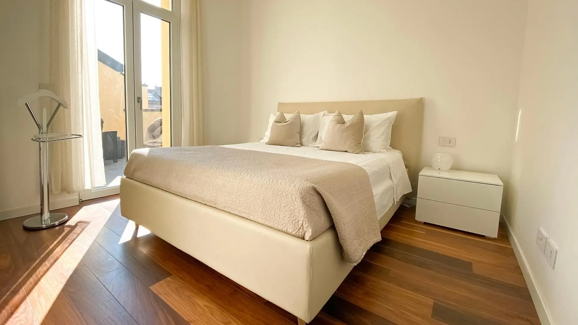 Corti Segrete - Milano Centro Aparthotel 0*, Milan Italy