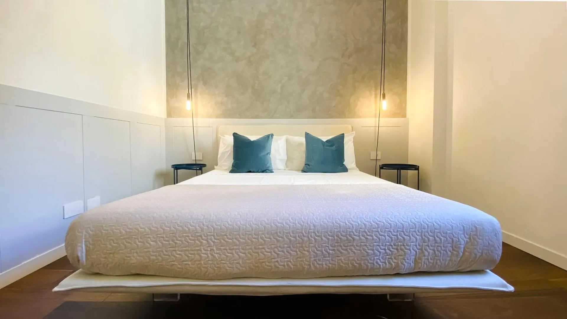Corti Segrete - Milano Centro Aparthotel